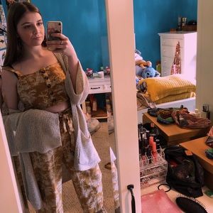 Meet your Posher, Kenzie